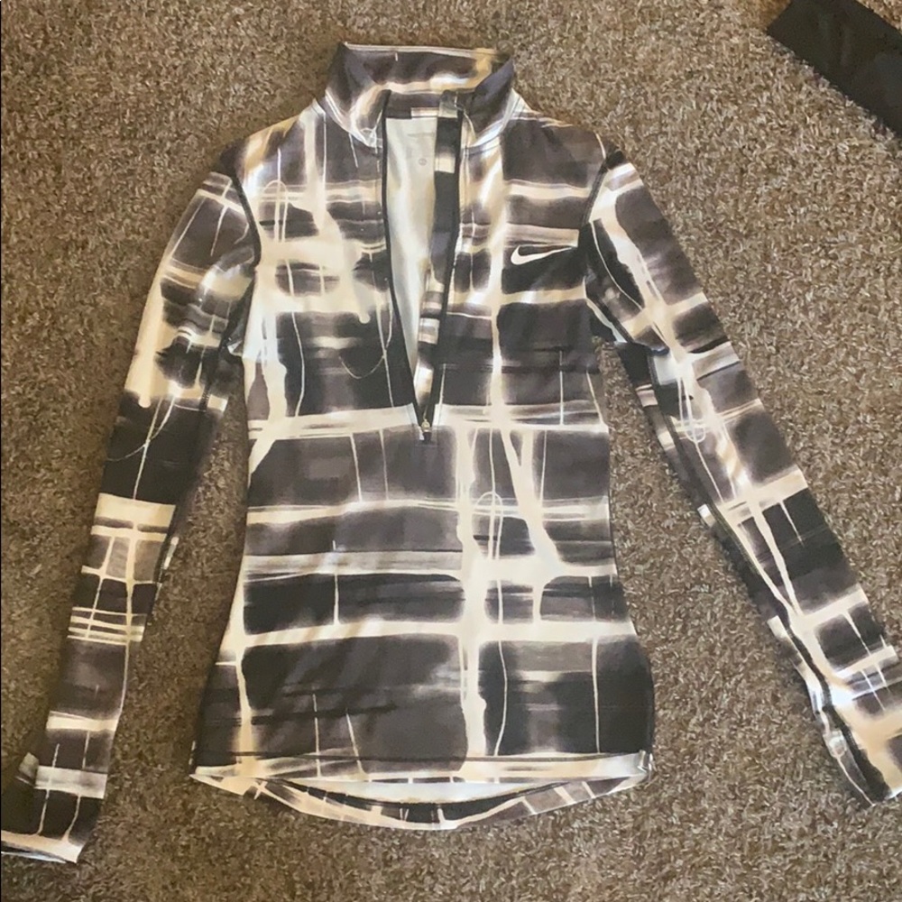Nike pro running top